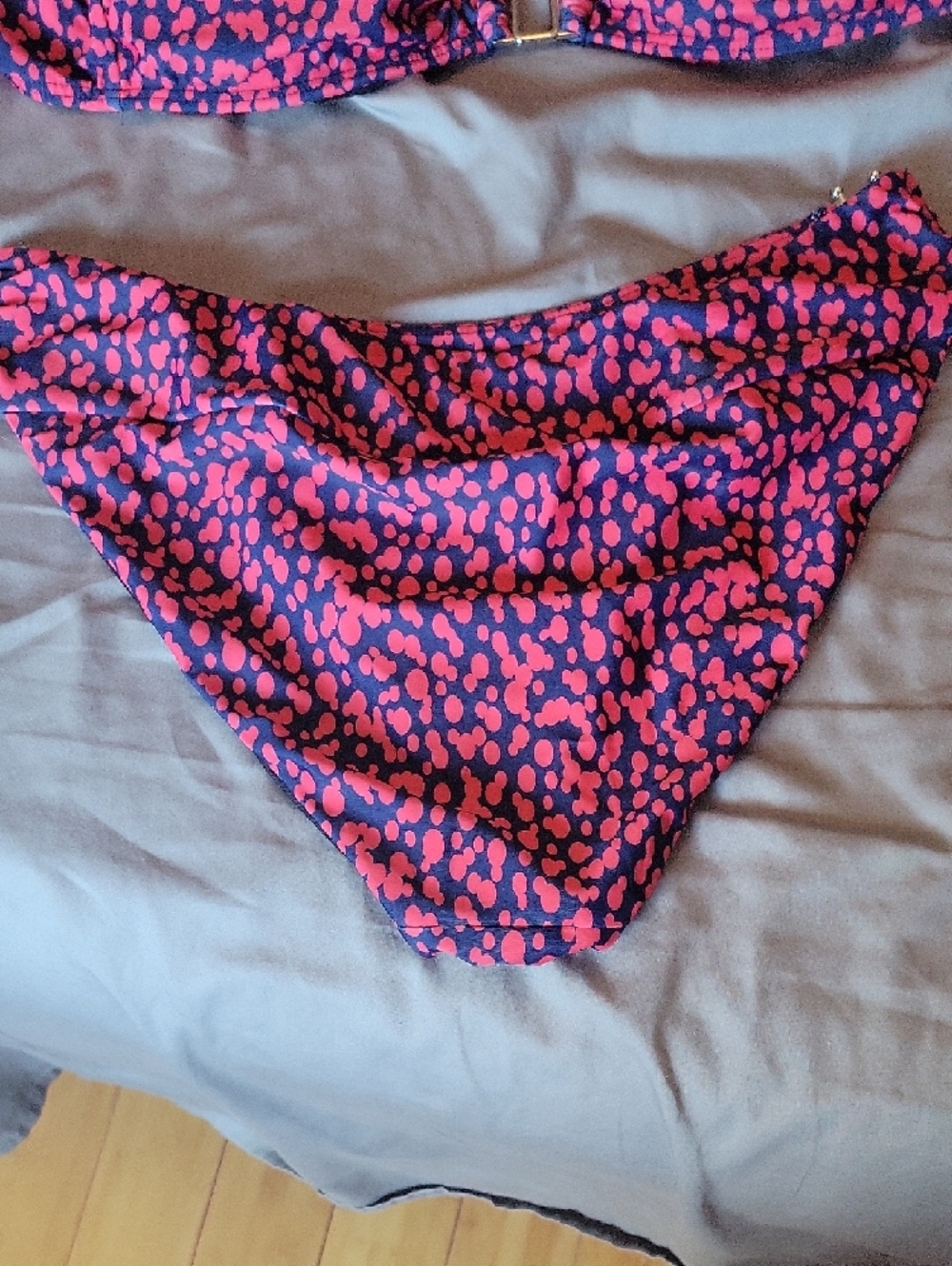VENUS Pink and Navy Patterned Bikini Two-Piece Swim Set - Picture 4 of 8